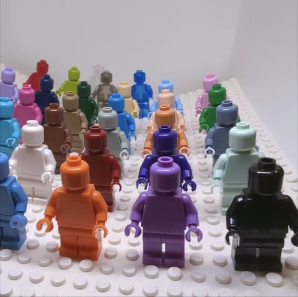 40 Minifigures Lego Compatible- Building Block Artist Pallet Colors Party Favors - Picture 4 of 7